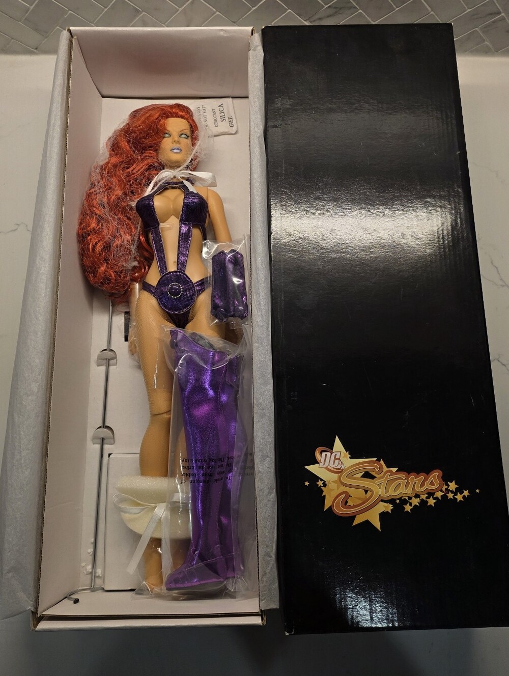 Rare Tonner DC Stars Starfire 16" Collector Doll - Teen Titans / DC Comics - NIB